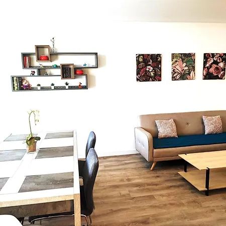 Apartment Spacieux 3 *